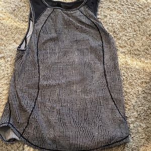 Lululemon tank top
